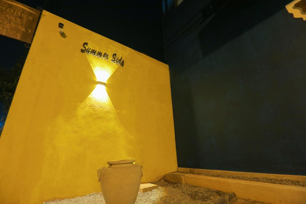 Summer Side Residence Negombo Buitenkant foto
